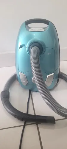 Aspirador electrolux equipt 20 1800w