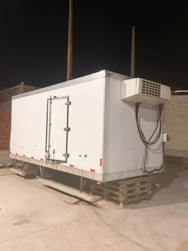 Vende-se Baú Câmera Fria
