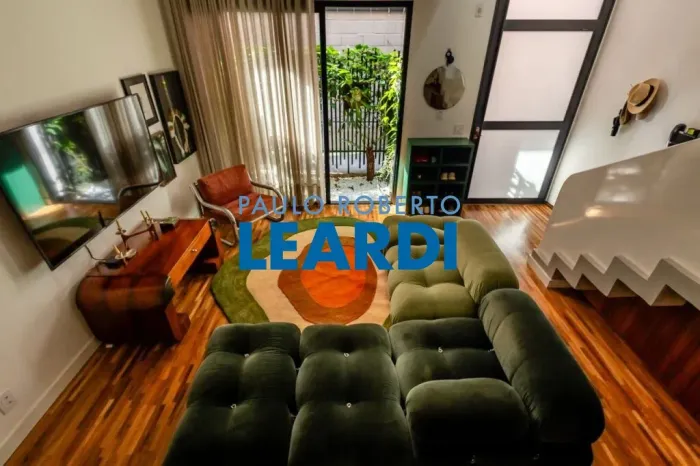 CASA EM CONDOMÍNIO - VILA MADALENA - SP