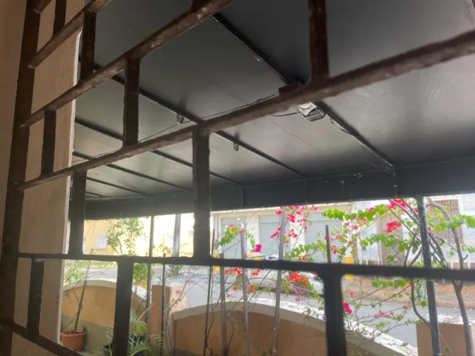 Venda de toldo em perfil metalon estrutural