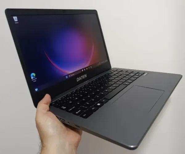 Notebook Ryzen Octacore 8 gb ddr4 ssd m2 rápido 14 super leve novinho todo bom pronto uso