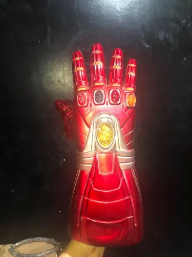 Manopla do infinito (HOMEM DE FERRO)