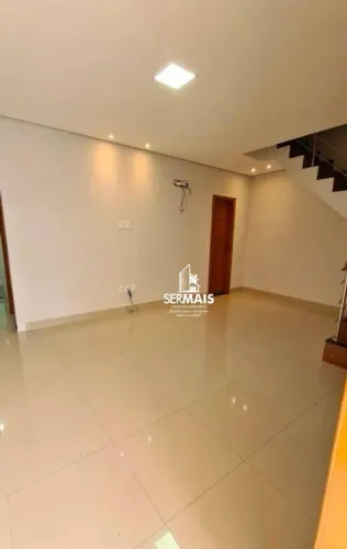 Sobrado com 3 dormitórios para alugar, 120 m² por R$ 4.850/mês - Pedrinhas - Porto Velho/R