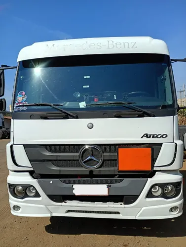MERCEDES BENZ ATEGO 2426 6X2 TRUCK TRUCADO ANO MODELO 2016 MEDIA MONTA