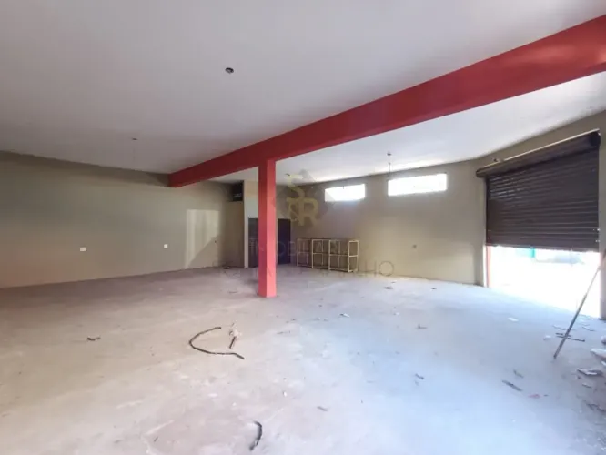 Salão comercial para locação e venda com 70,00m² de área útil no bairro Ipiranga, em Ribei