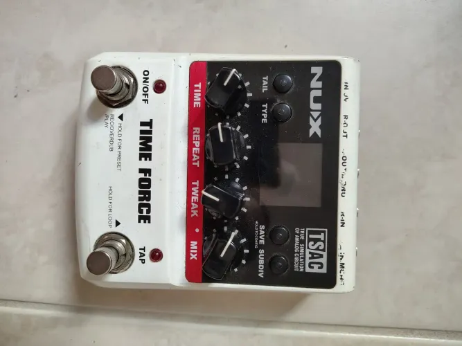 Pedal Delay time force Nux 
