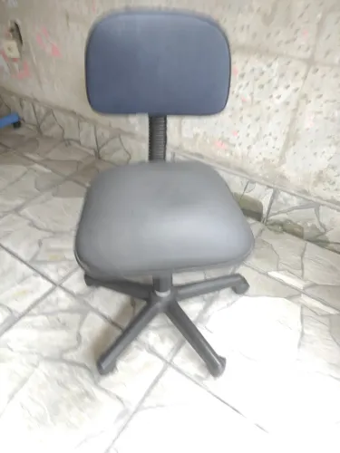Cadeira secretária