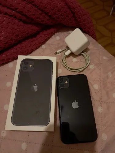 iPhone 11 128GB Preto - Ótimo Estado | Caixa Original