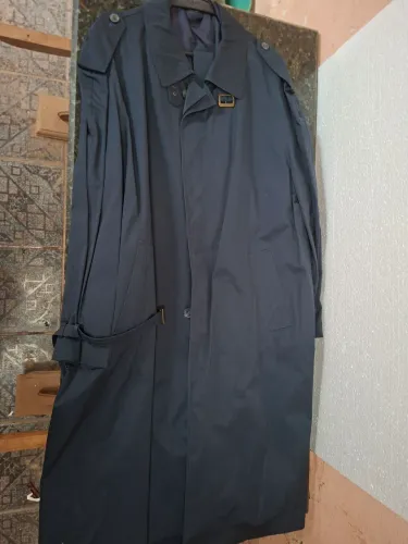 Sobretudos variados.