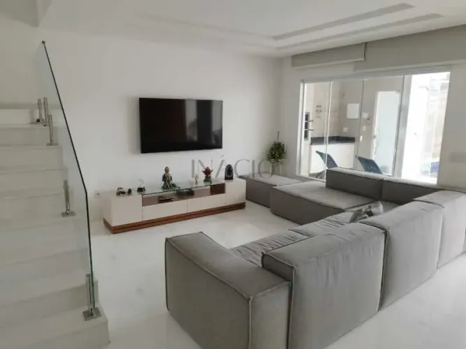 Casa em Condomínio para locação em Recreio dos Bandeirantes, Rio de Janeiro 5 quartos 304m