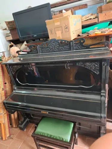 Piano alemão ritter