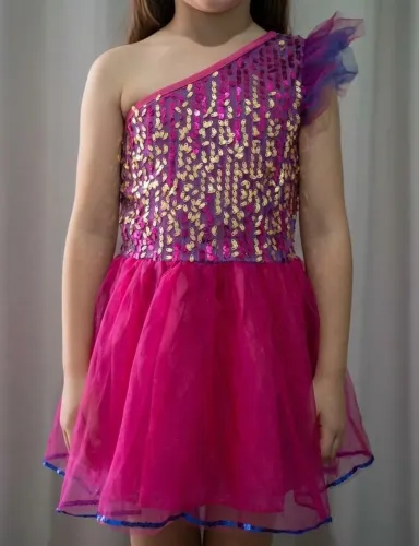 Vestido fantasia infantil tamanho 7-9 anos