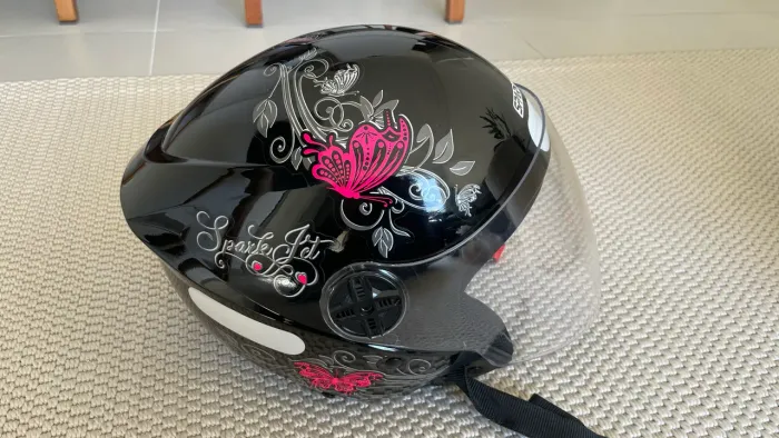 Capacete feminino aberto - 58