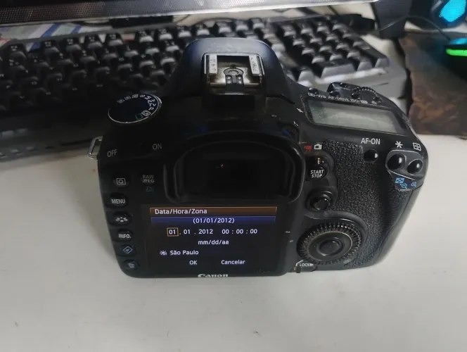 Canon 7D dando erro de cartão