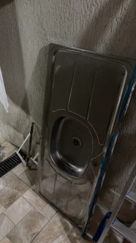 Pia de cozinha nova