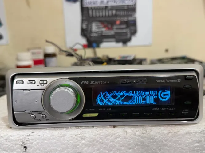 Pioneer deh 6880mp Bluetooth