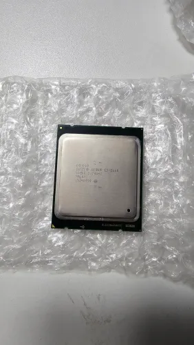 Processador Intel Xeon 2660 v1 8/16