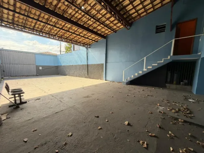 GALPAO 250m² | BANDEIRANTES