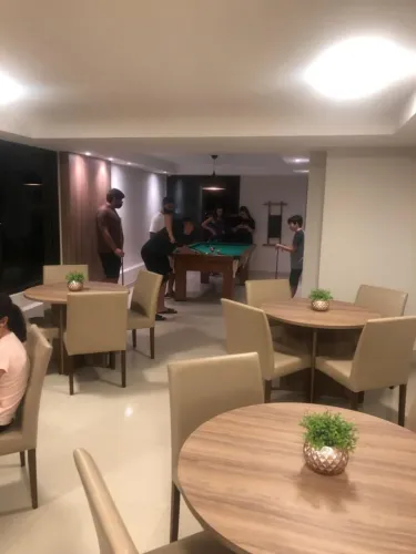 Apartamento para Locação em João Pessoa, Cabo Branco, 2 dormitórios, 1 suíte, 2 banheiros,