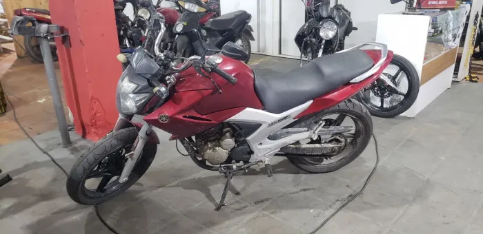 Fazer YS250