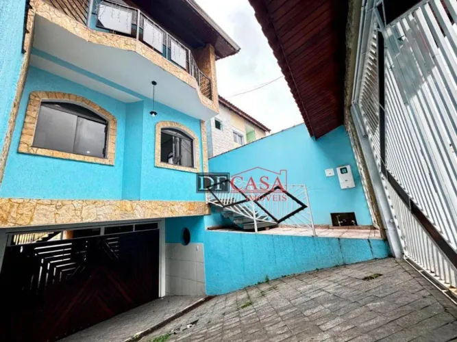 Sobrado com 4 dormitórios à venda, 213 m² por R$ 800.000,00 - Itaquera - São Paulo/SP