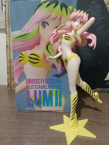 Figure Lum original