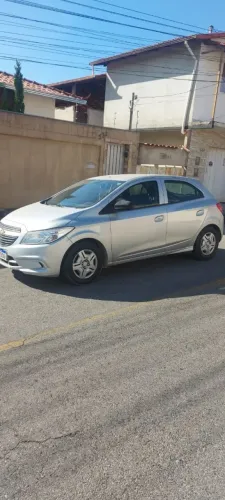 Chevrolet Onix JOY Hatch 1.0 8V Flex Mec. 4P 2017