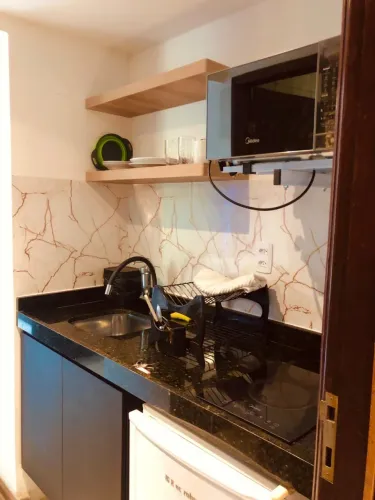 Bancada de granito completa para cozinha.