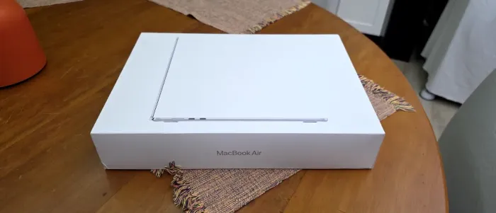 MacBook Air m5 tela 15 polegadas na caixa LACRADO