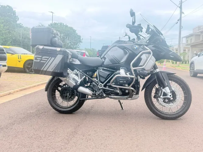 Bmw gs R 1250 adventure triple black 719 tamque 30 litros