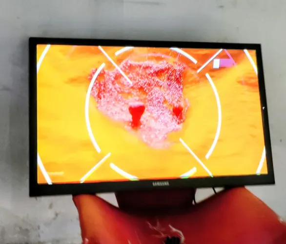 Tv 43 Samsung NÃO É SMART perfeita toda original