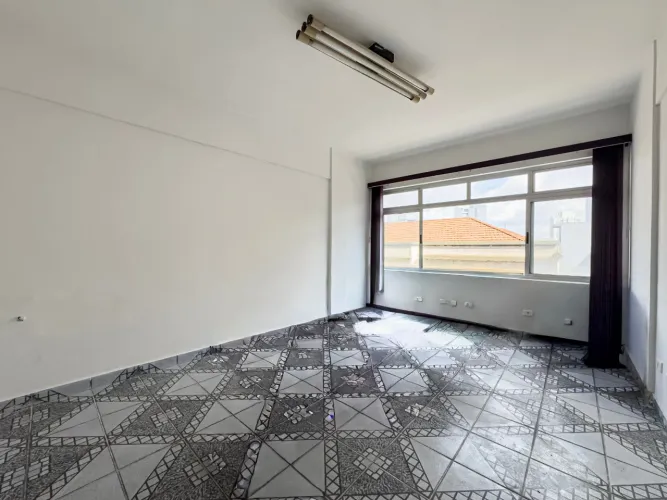 Conjunto comercial para venda em Centro, 31m²