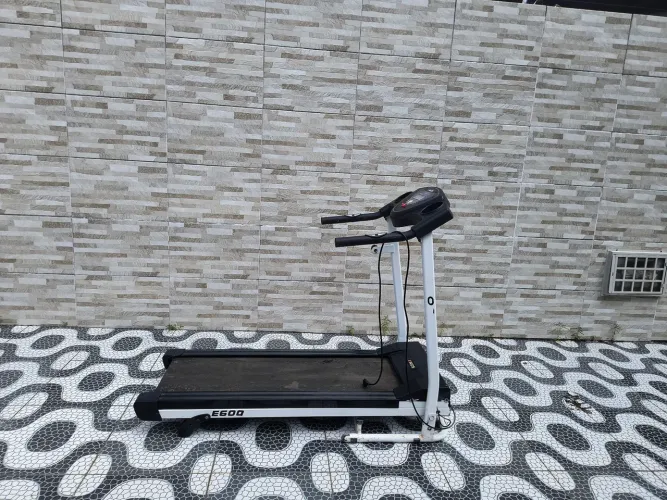 Esteira elétrica 220 volts