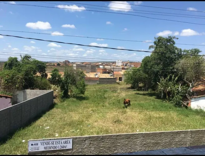 Vende-se Lote na rua governador Augusto franco, antiga rua laranjeiras
