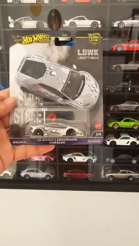 Lamborguini Huracan Libert Walk hot wheels premium 