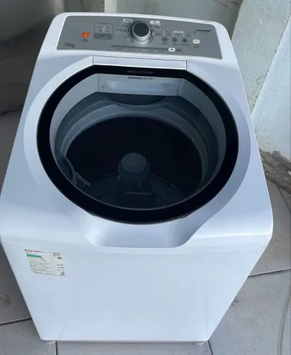 Vendo máquina de lavar Brastemp 15 kg 110w