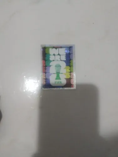 Figurinha da taça da copa colorida original. FWC 4