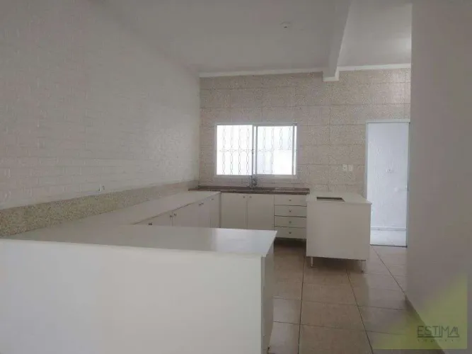 Casa Sobrado 3 Quartos no Altos do Bosque