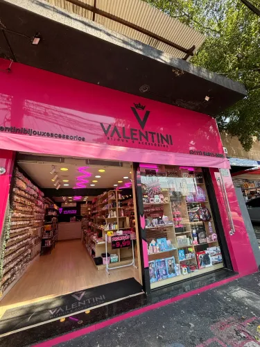 ***VENDO*** Loja de cosméticos, acessórios e maquiagem