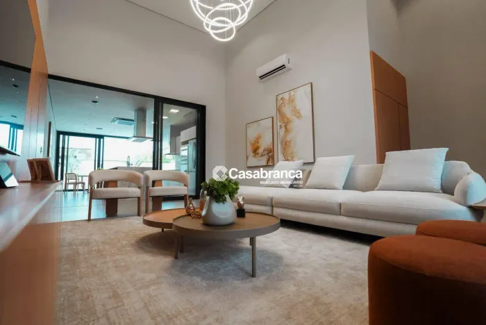 Casa com 4 quartos à venda, 265 m² por R$ 3.290.000 - Terras Alpha Nova Esplanada - Votora