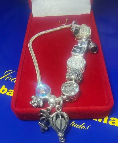 Pulseira 11 Berloques Prata 925 Peso 28.17 Gramas