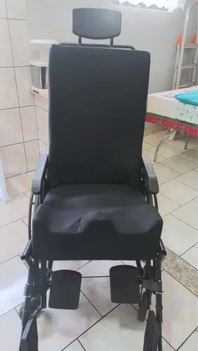 Cadeira de Rodas Reclinável