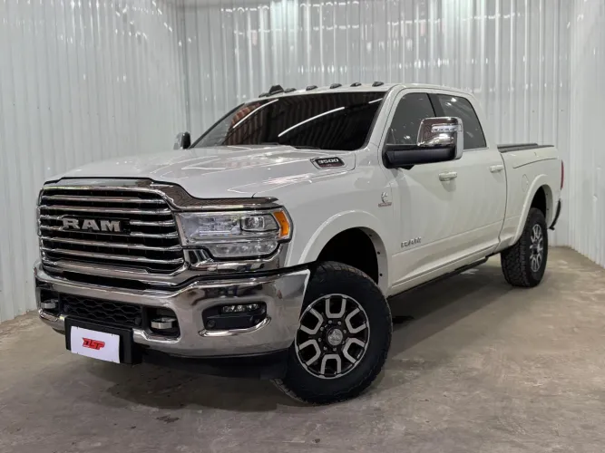 Ram 3500 Limited Longhorn 6.7 TB CD Diesel 2024