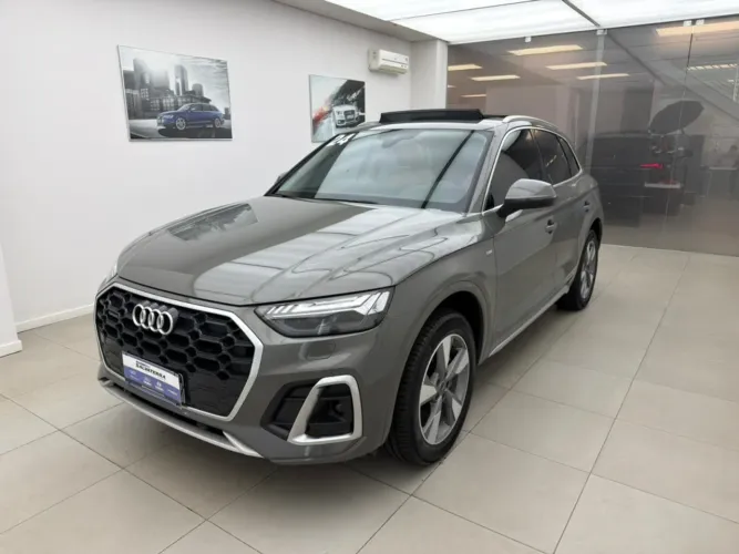 Audi Q5 S-line 2.0 TFSI Quattro S-tronic 2024