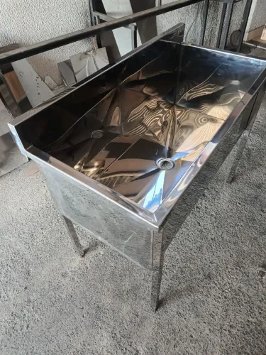 Tanque totalmente em aço inox