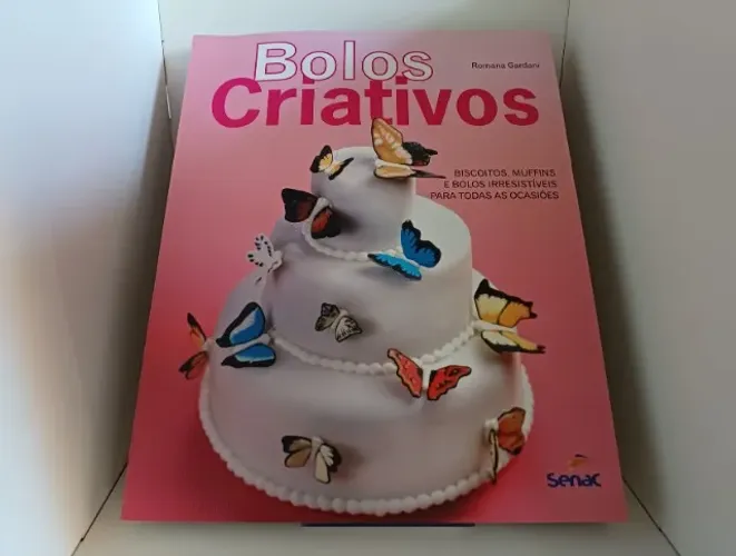 Livro Bolos Criativos Romana Gardani Senac 2010