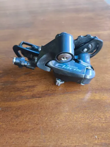Câmbio traseiro Shimano Claris