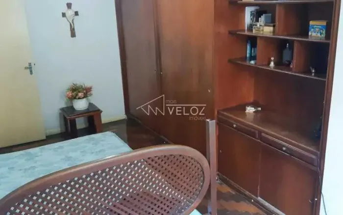 Apartamento : / Residencial / Catete