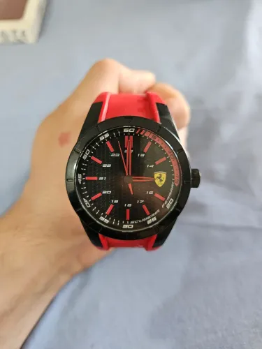 Relógio Ferrari