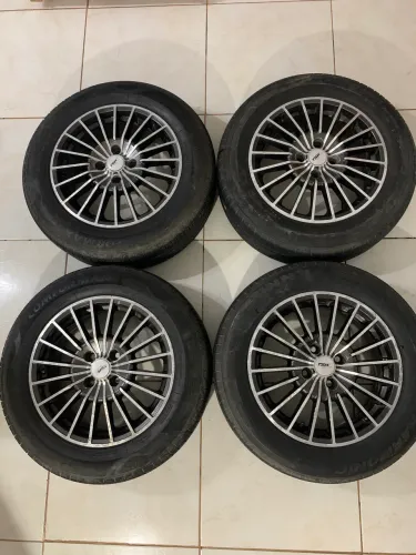 Jogo de rodas et36 TSW aro 15